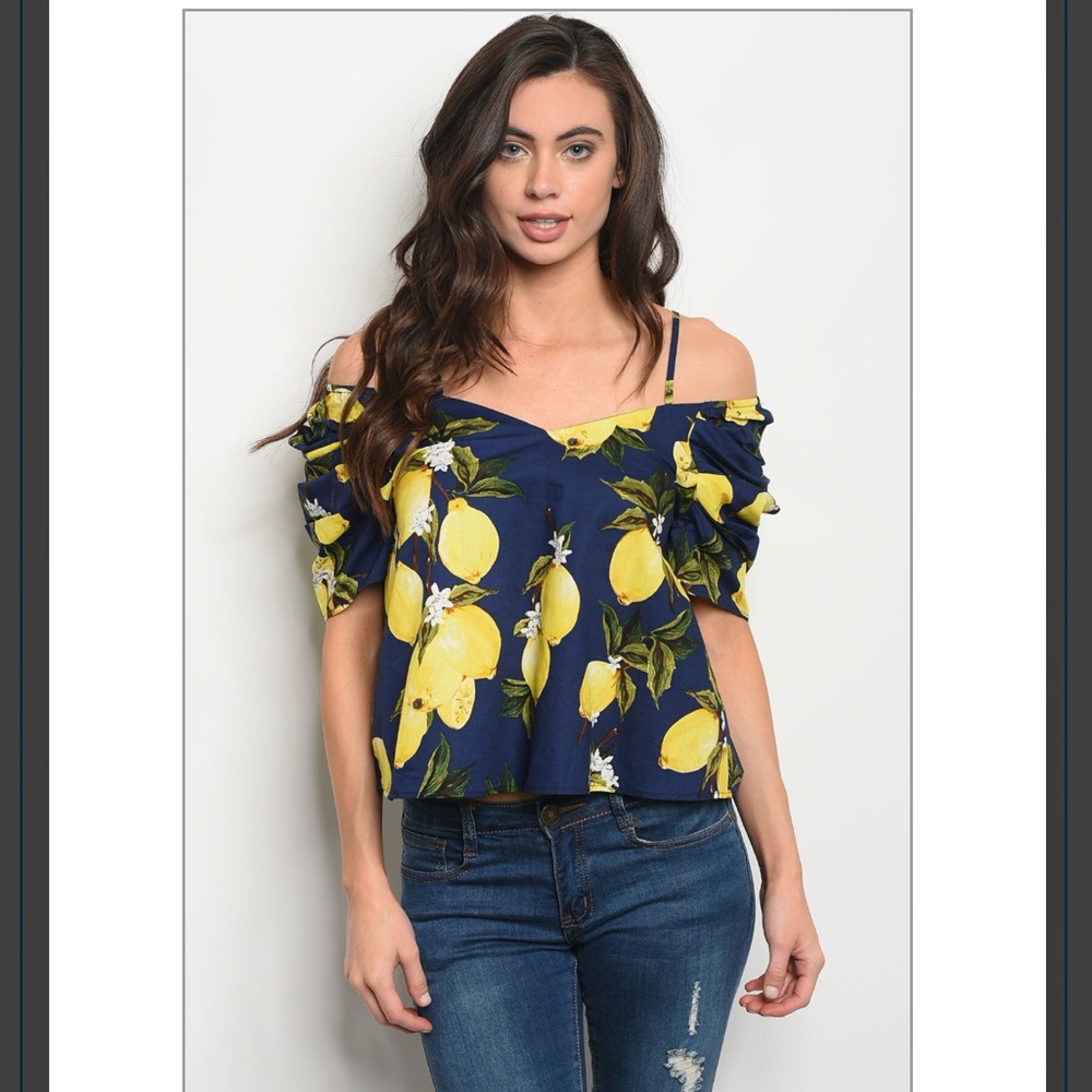☕️Puff Sleeve Citrus Top 🌟